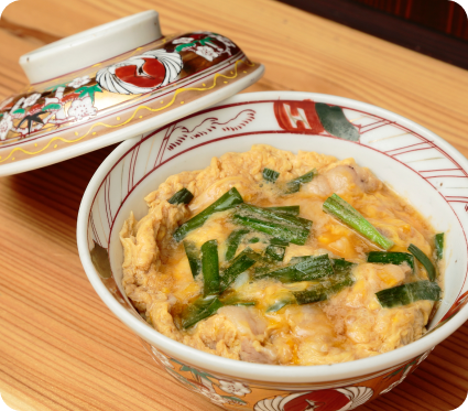 スタミナニラ玉丼セット